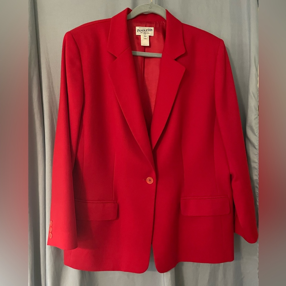 Vintage Pendleton 100% wool gabardine blazer, true red, size 18W